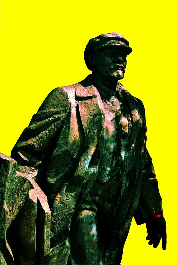 Moscow Photograph - Fremont Lenin II by Benjamin Yeager