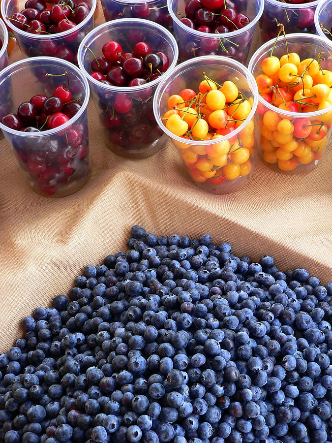 Fresh Cherries and Blueberris Photograph by Jeff Lowe