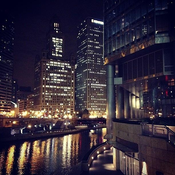 Chicago Photograph - Friday Night by Mike Maher
