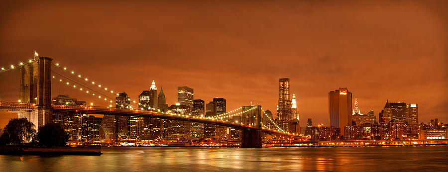 From Brooklyn to Manhattan Photograph by Andreas Freund