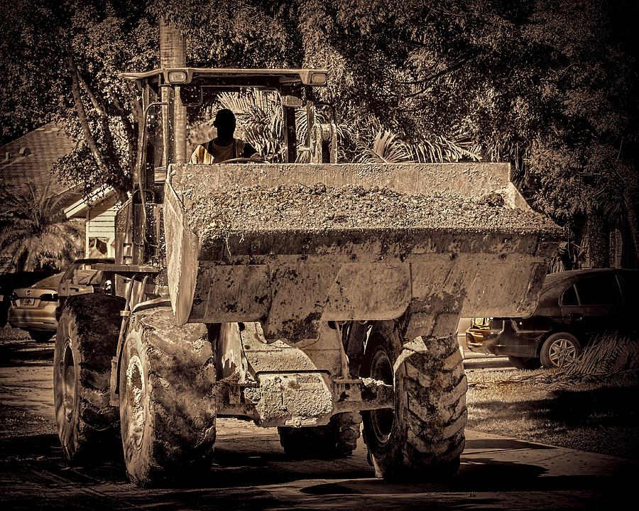 Front loader-913 Photograph by Rudy Umans