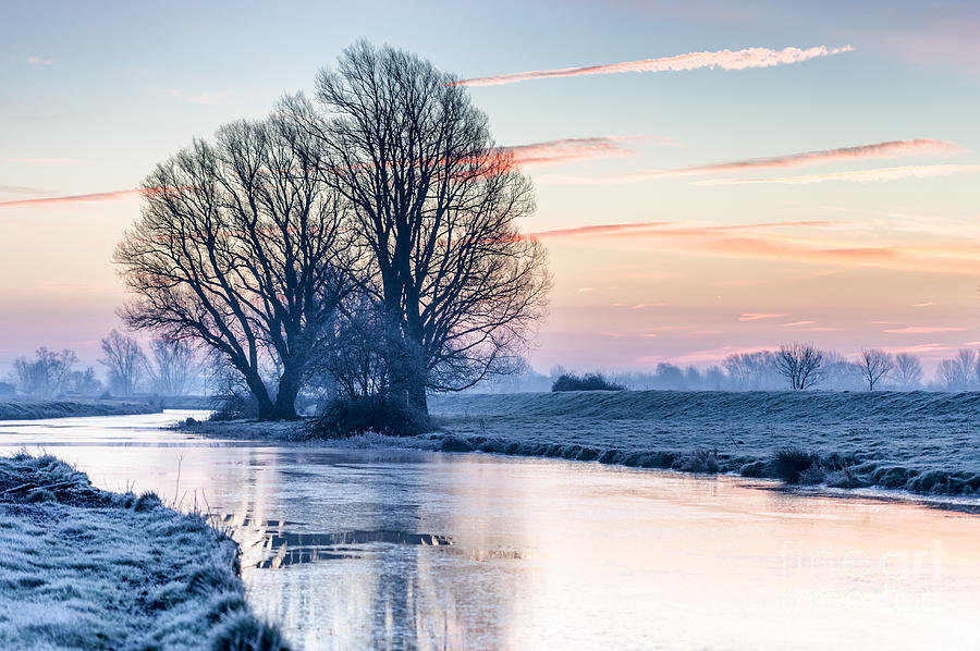 Frosty Sunrise On The Old West River Cambridgeshire 2 Photograph By 