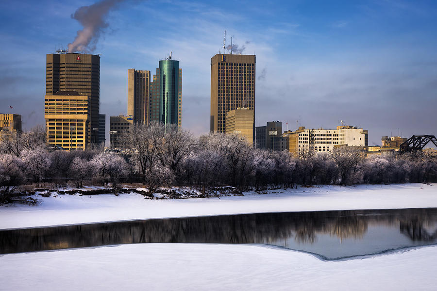 Frosty Winnipeg Skyline Photograph by Bryan Scott