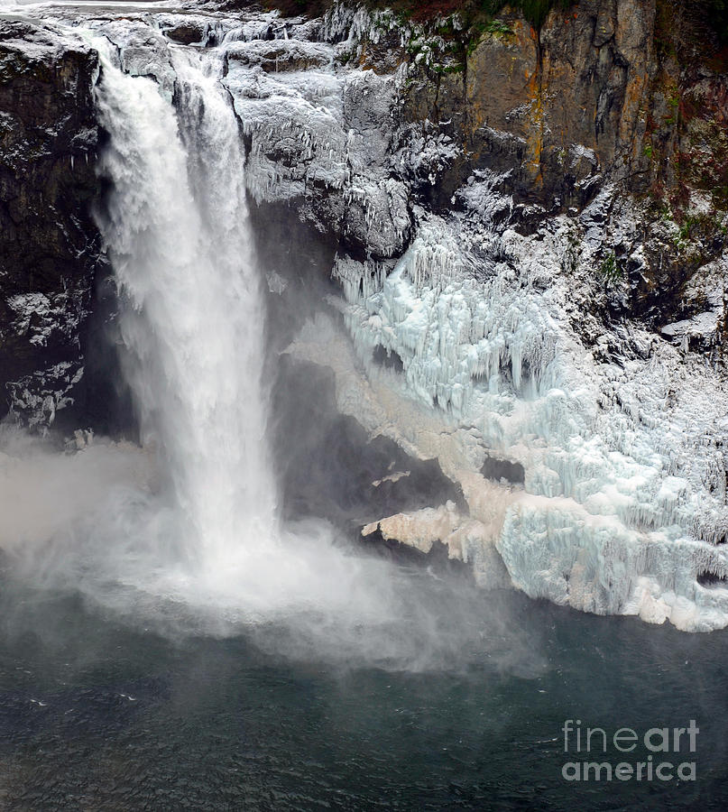 Frozen Falls Photograph by Frank Larkin