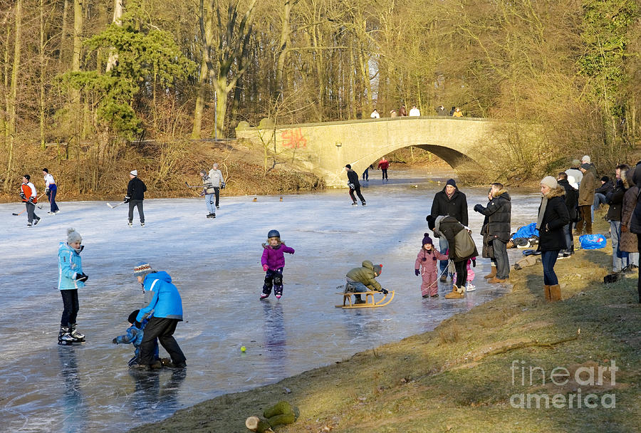 Krefeld Photograph - Frozen Lake Krefeld Germany by David Davies Krefeld Photograph - Frozen Lake Krefeld Germany by David Davies