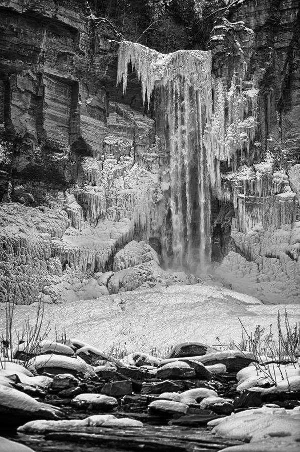 Frozen Taughannock Falls Photograph by Monroe Payne