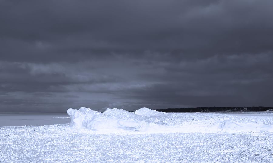 Frozen Wave On Lake Michigan Photograph By Dan Sproul