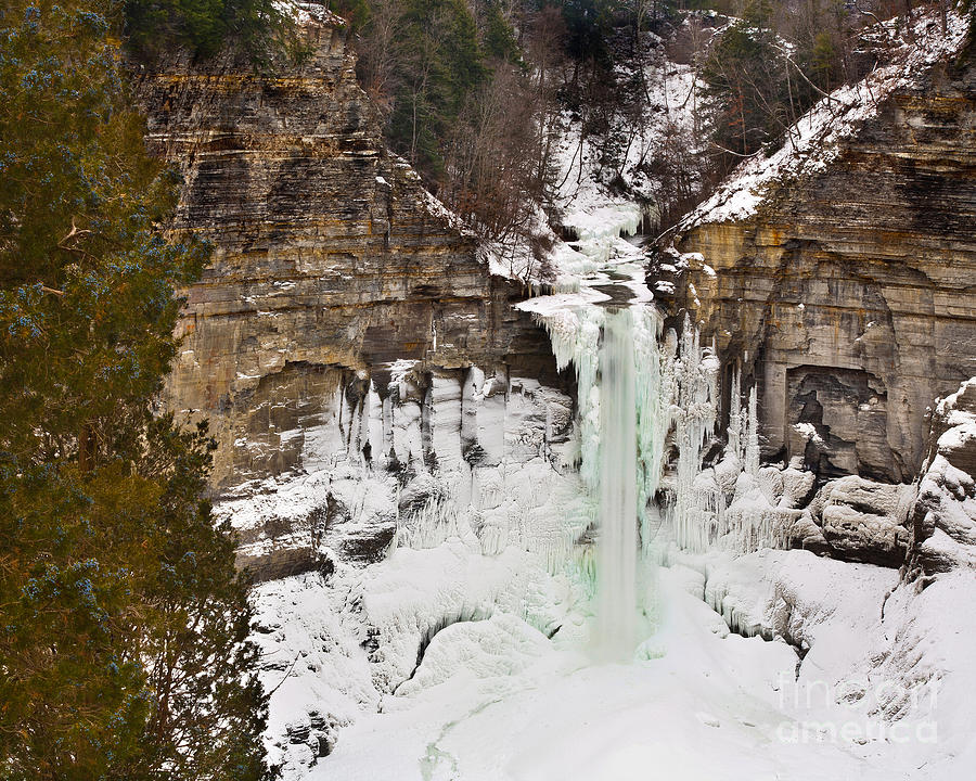 Frozen Winter falls Photograph by Lori Sulger - Fine Art America