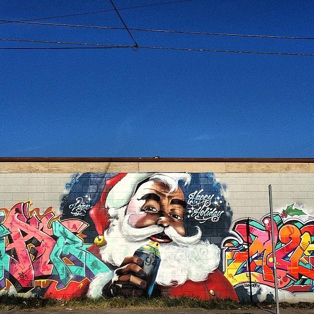 Oakland Photograph - Spray Paint Santa by Tom Parrette