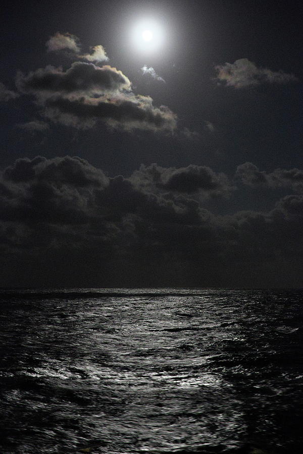 Full Moon On The Ocean Photograph by C5530
