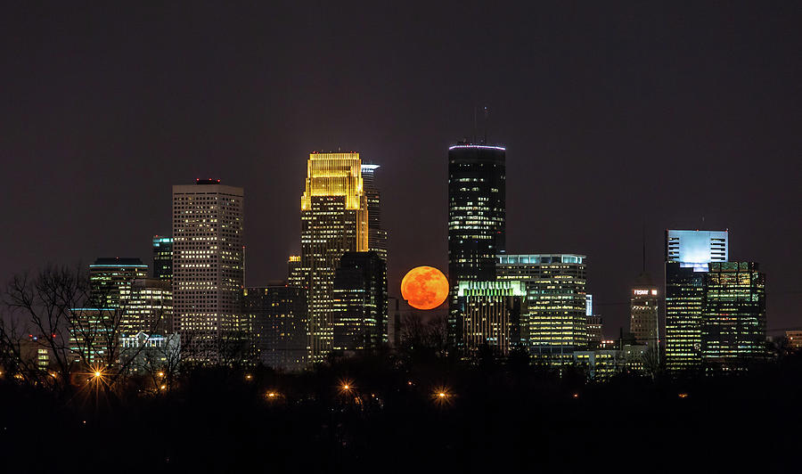Full Moon Over Minneapolis Photograph by Steve Burns