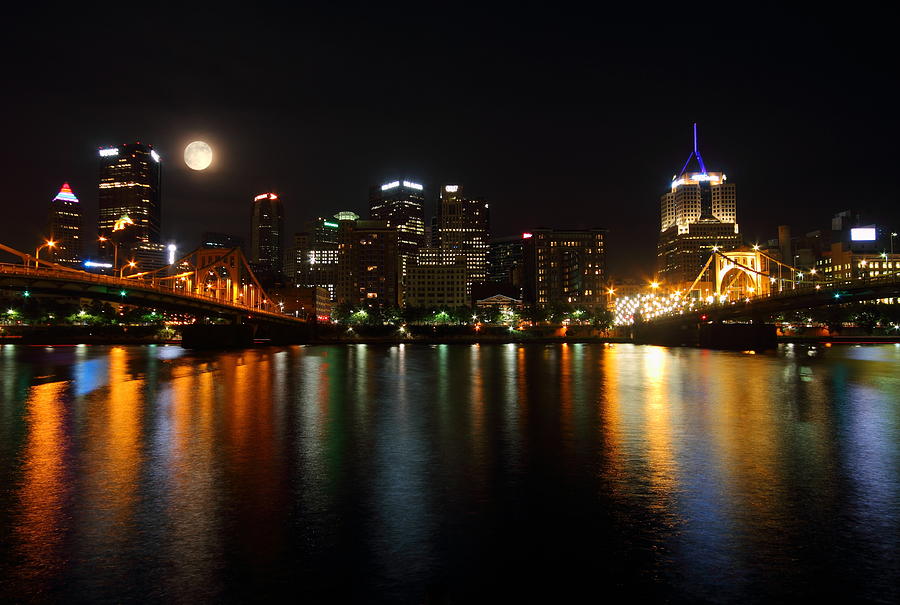 Full moon over Pittsburgh skyline Photograph by Jetson Nguyen