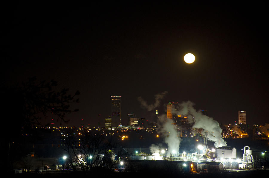 Full Moon Over Tulsa Photograph by Terry Anderson