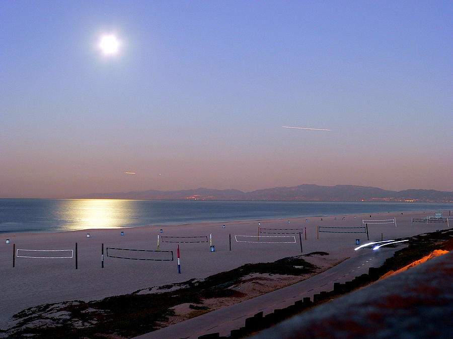 Full Moon Setting on Ocean at Sunrise Photograph by Jeff Lowe