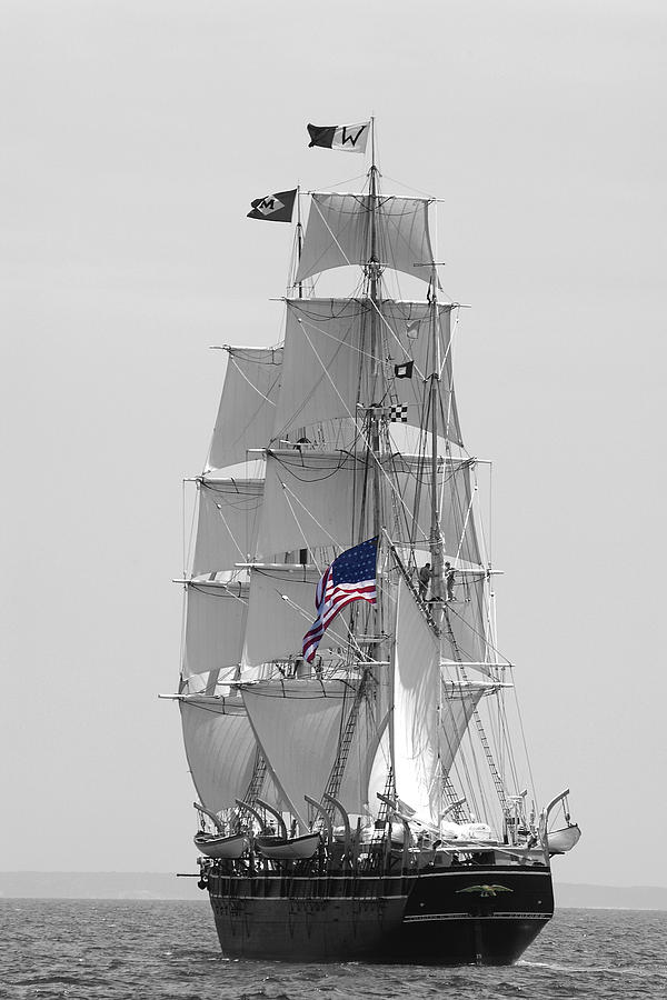 Charles W. Morgan Photograph - Full Sail B by Robert DeFosses
