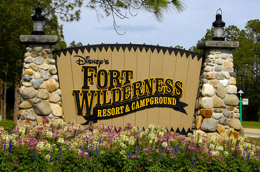 Fort Wilderness entrance sign Photograph by David Lee Thompson