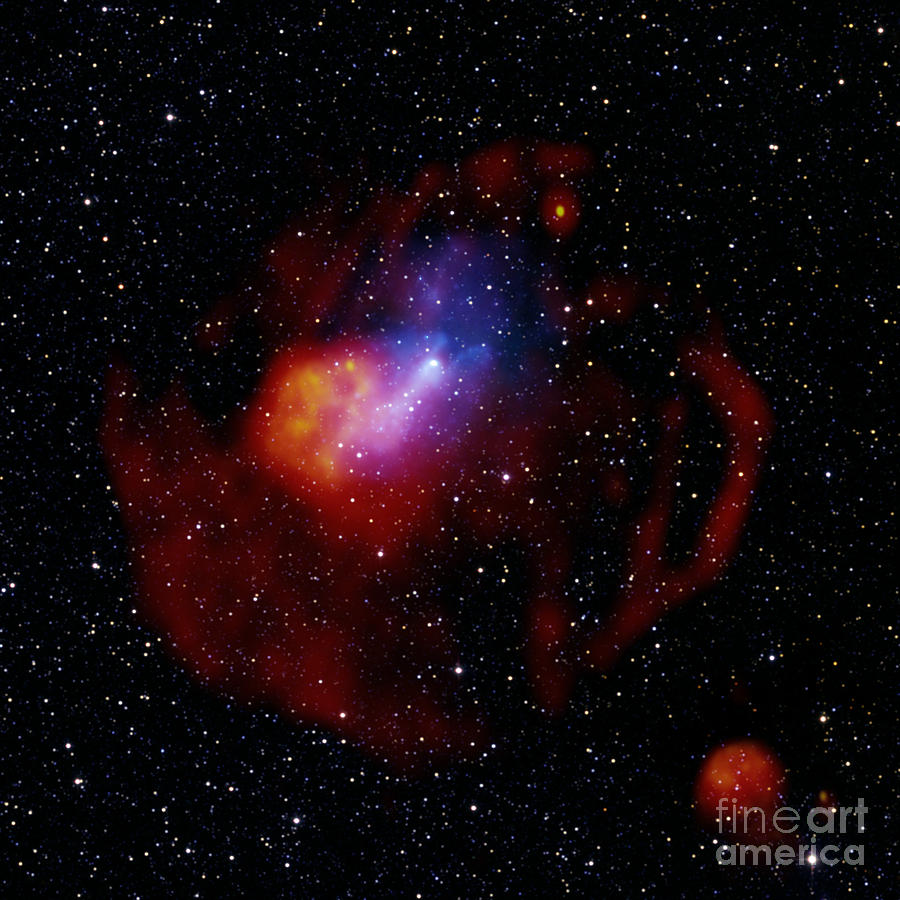 G327.1-1.1-Pulsar Wind Nebula Photograph by Science Source