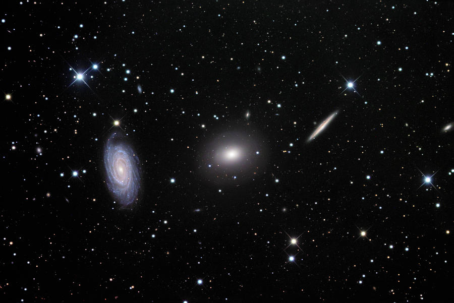 Galaxies (ngc 5985 Photograph by Robert Gendler/science Photo Library