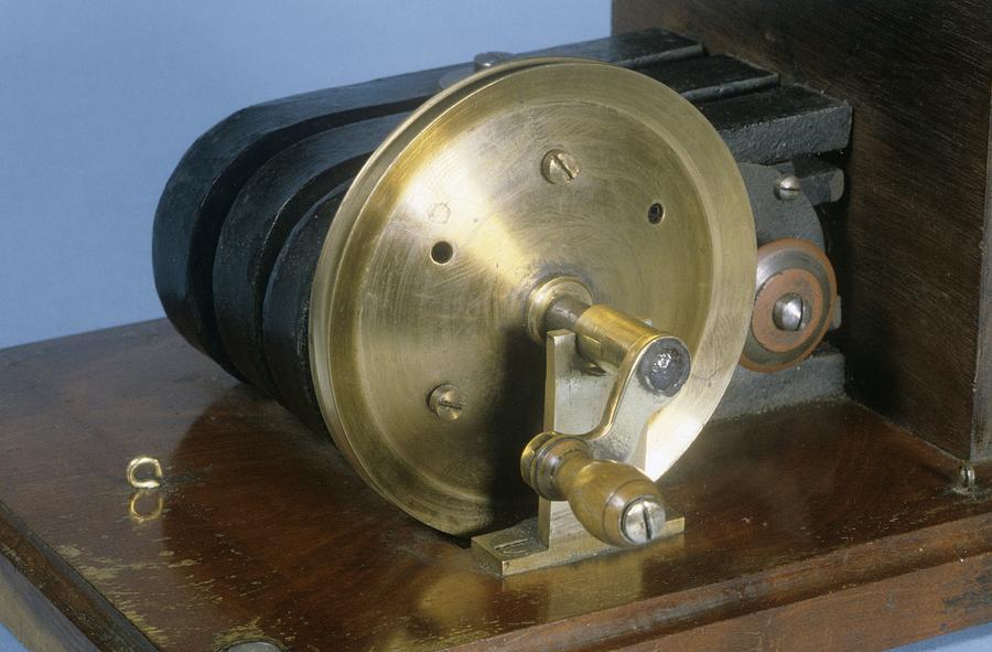 Galvanic Demonstration Device Photograph by Science Photo Library