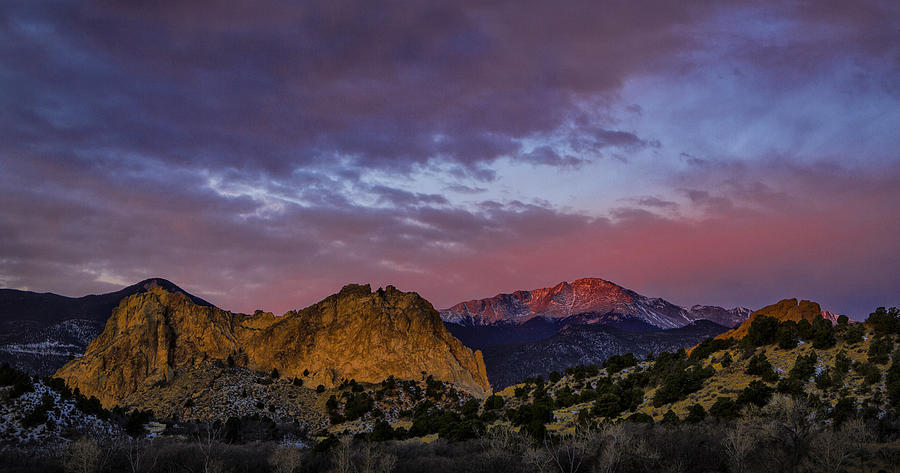 Garden of the Gods and Pikes Peak Photograph by Steve White