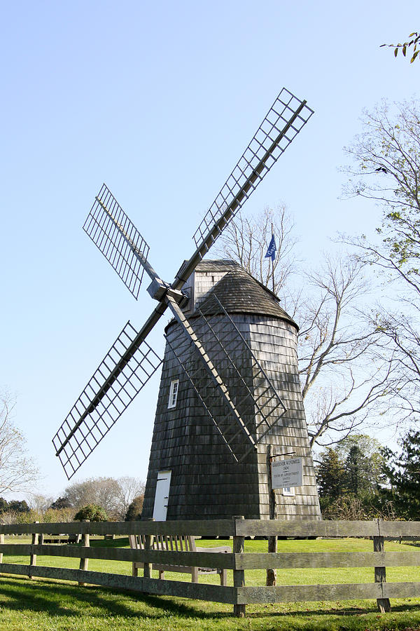 Gardiner Windmill East Hampton New York Photograph by Bob Savage