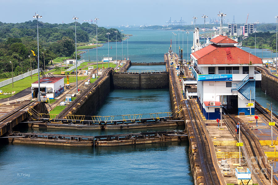 The 3 Locks Gatun Panama Canal-Color Photograph by Rene Triay FineArt ...