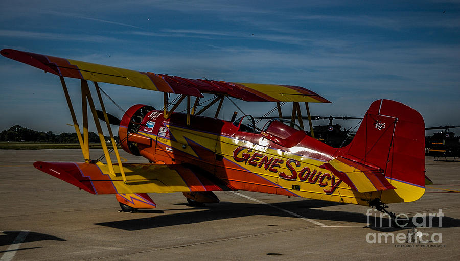 Airplane Photograph - Gene Soucy by Ronald Grogan