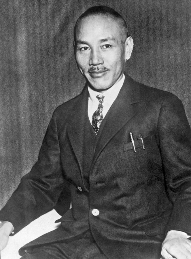 Black And White Photograph - General Chiang Kai-Shek by Underwood Archives