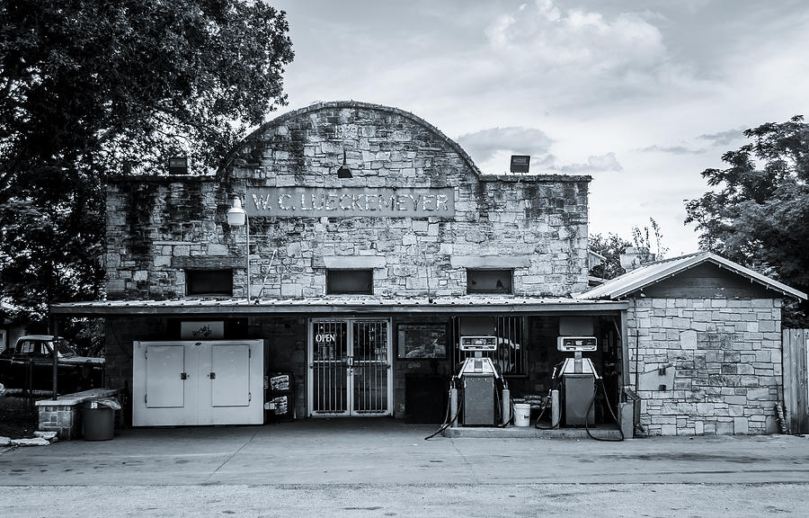 General Store in Independence Texas BW Photograph by David Morefield