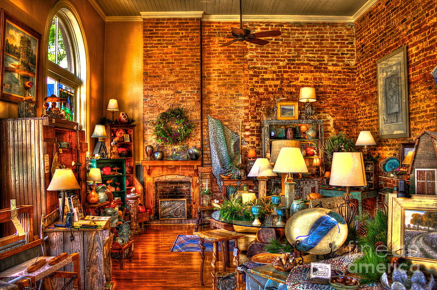 Lamp Photograph - Genuine Georgia Store in Greensboro GA by Reid Callaway