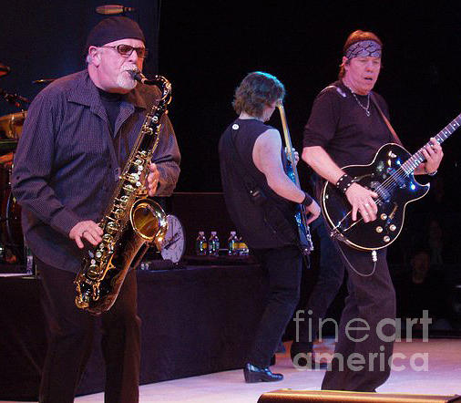 George Thorogood and the Destroyers Photograph by John Telfer