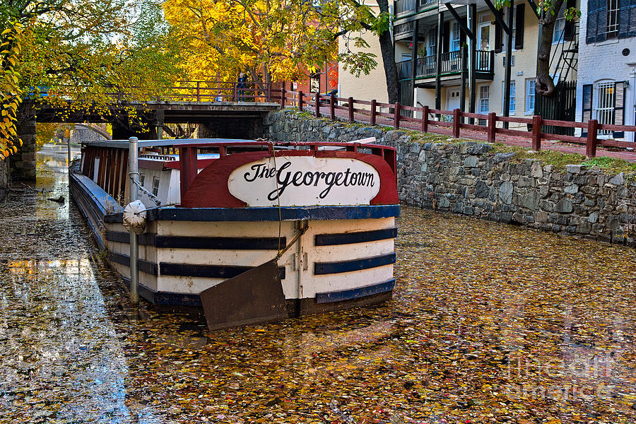 Georgetown University Photograph - Georgetown Barge by Jerry Fornarotto