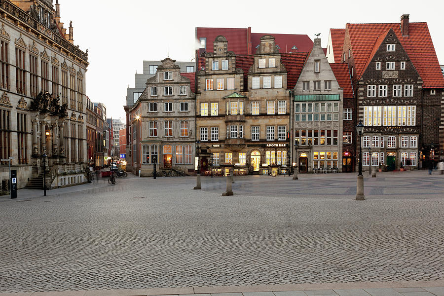 Germany, Bremen, View Of Market Place Photograph by Westend61