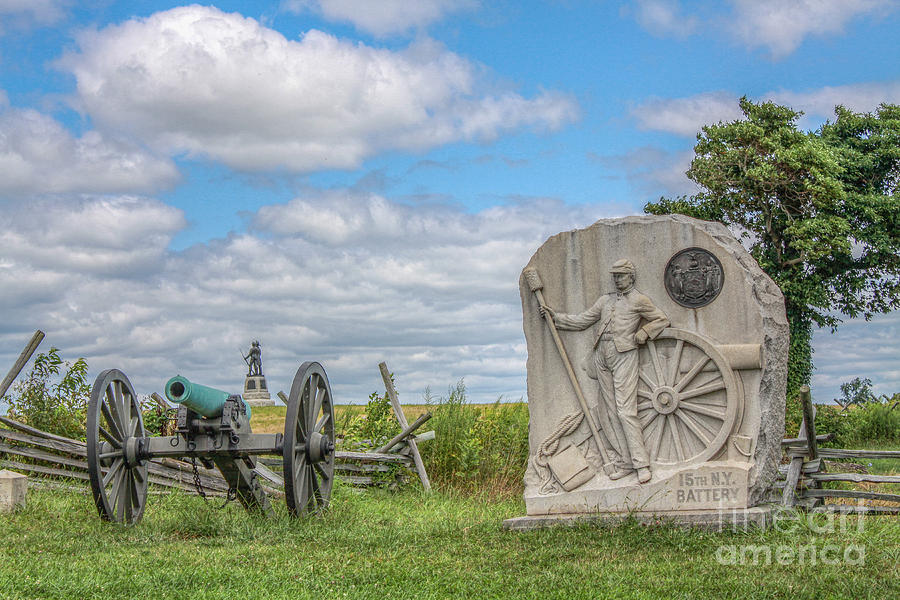Gettysburg Battlefield 15th NY Battery Cannon  Photograph by Randy Steele