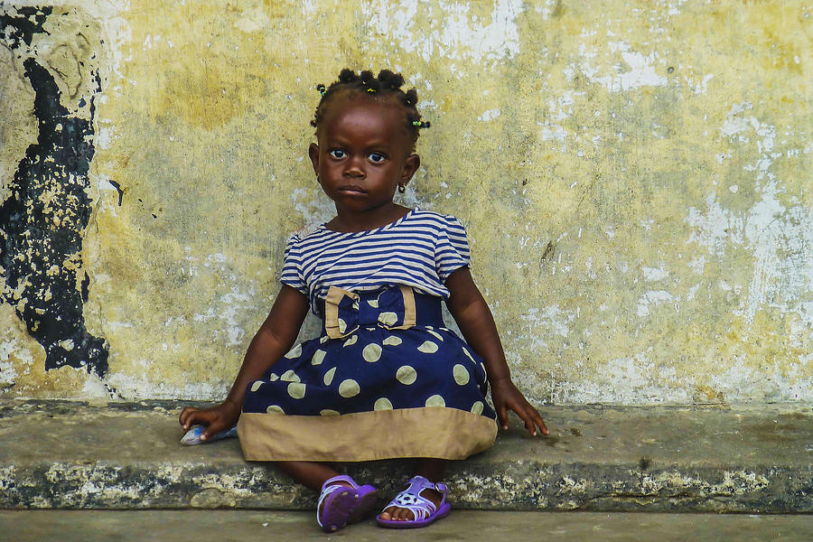 Ghanaian child Photograph by Roberto Pagani