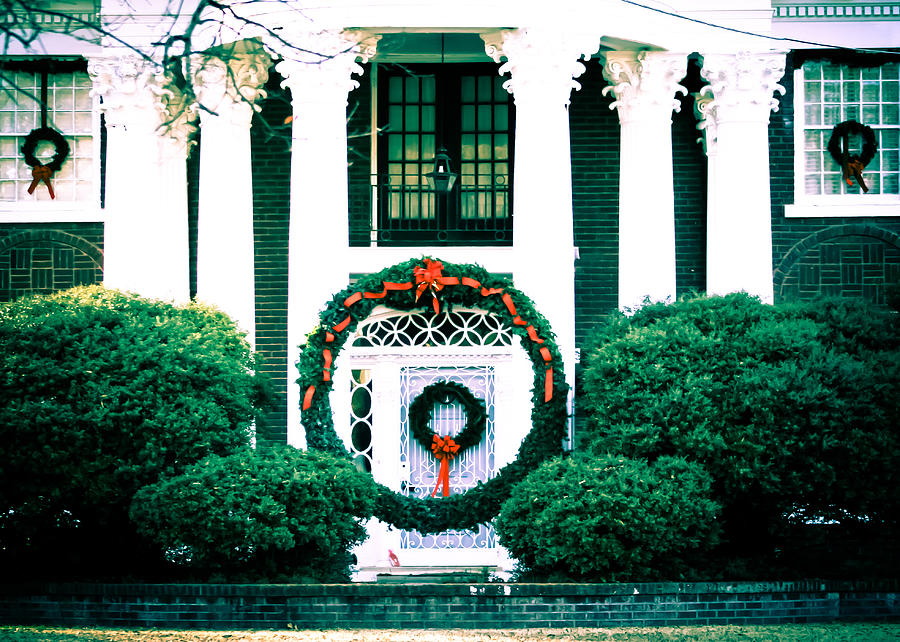 Christmas Photograph - Giant Green Wreath by Audreen Gieger