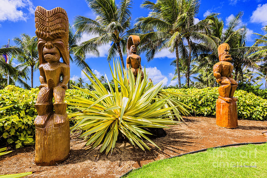 Giant Hawaiian Tikis Photograph by Aloha Art
