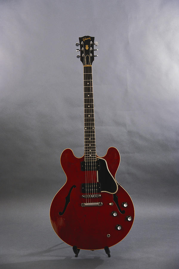 Gibson Es-335 Guitar, 1961 Photograph by Mandolin Bros.