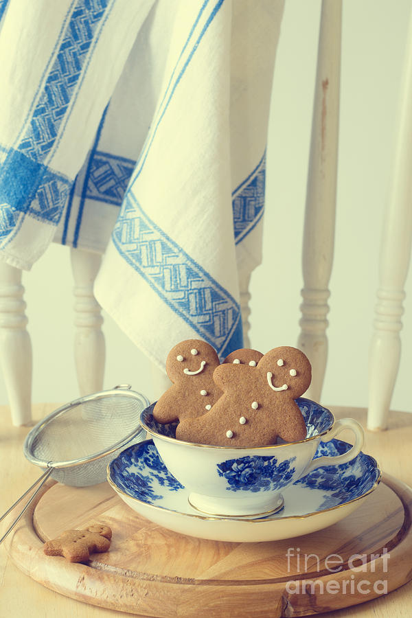 Bread Photograph - Gingerbread by Amanda Elwell