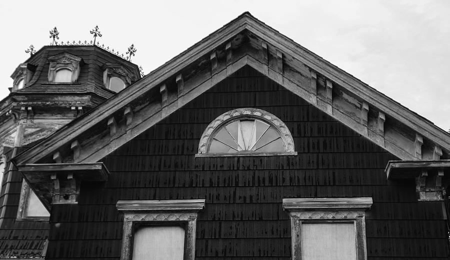 Landmark Photograph - Gingerbread House Norway Maine 25 by Dawn Hagar