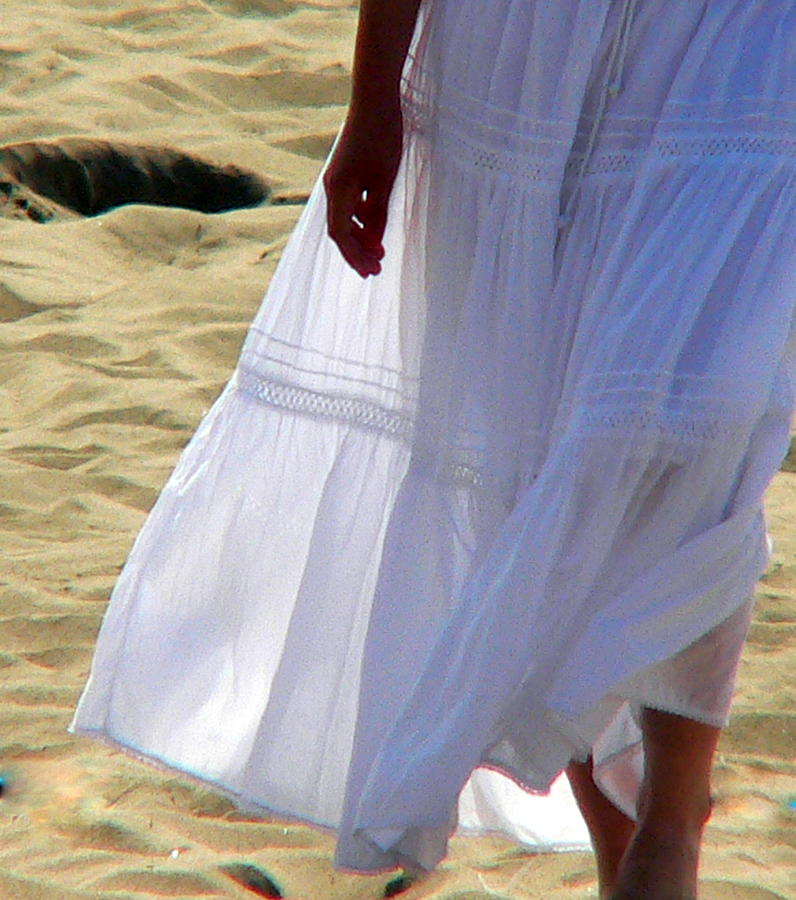 Girl Cotton Skirt At Beach Photograph by Jeff Lowe