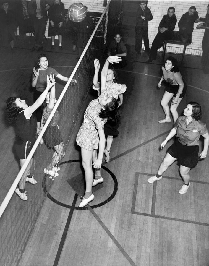 1949 Photograph - Girls Playing Volleyball by Underwood Archives 1949 Photograph - Girls Playing Volleyball by Underwood Archives
