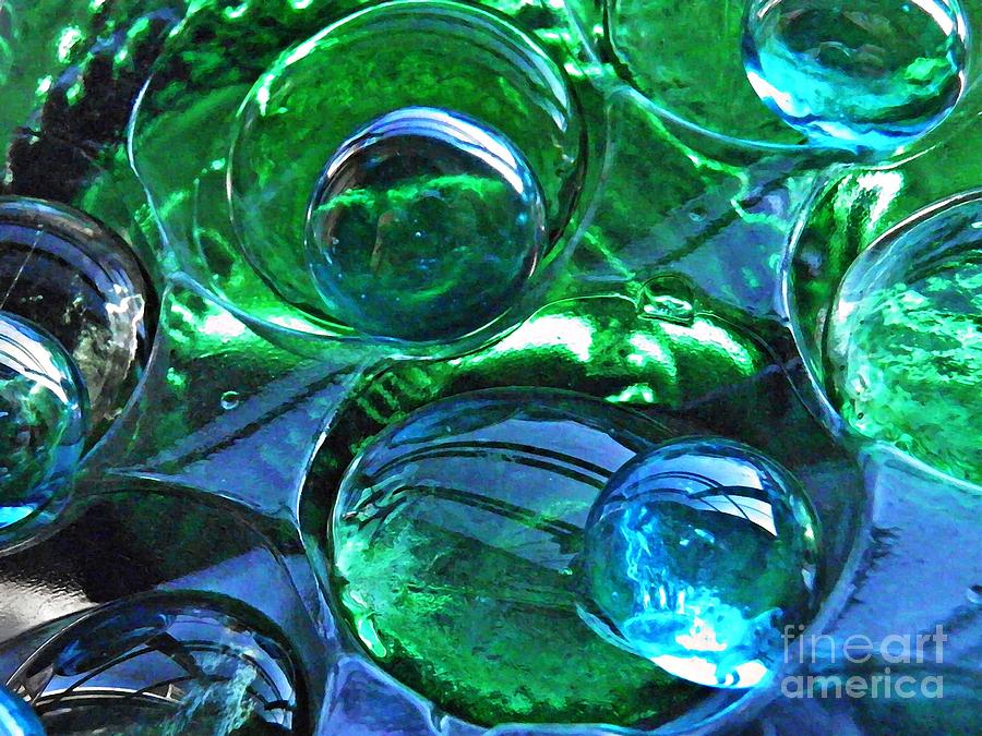 Abstract Photograph - Glass Abstract 172 by Sarah Loft