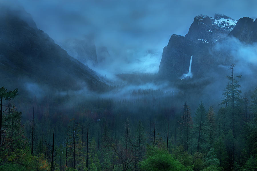 Yosemite National Park Photograph - Gloomy Mountain by Yan Zhang