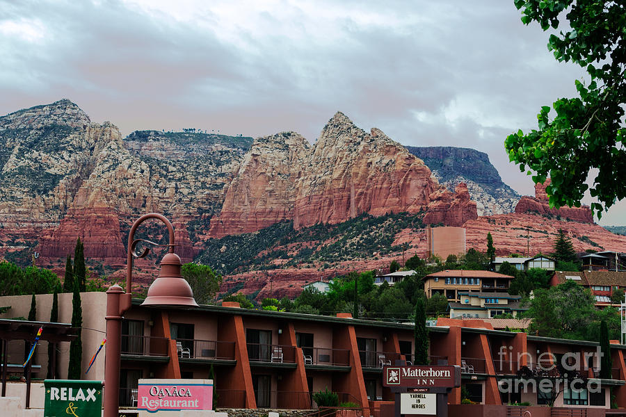 Sedona Arizona Photograph - Glorious Red Rock Country by Beverly Guilliams