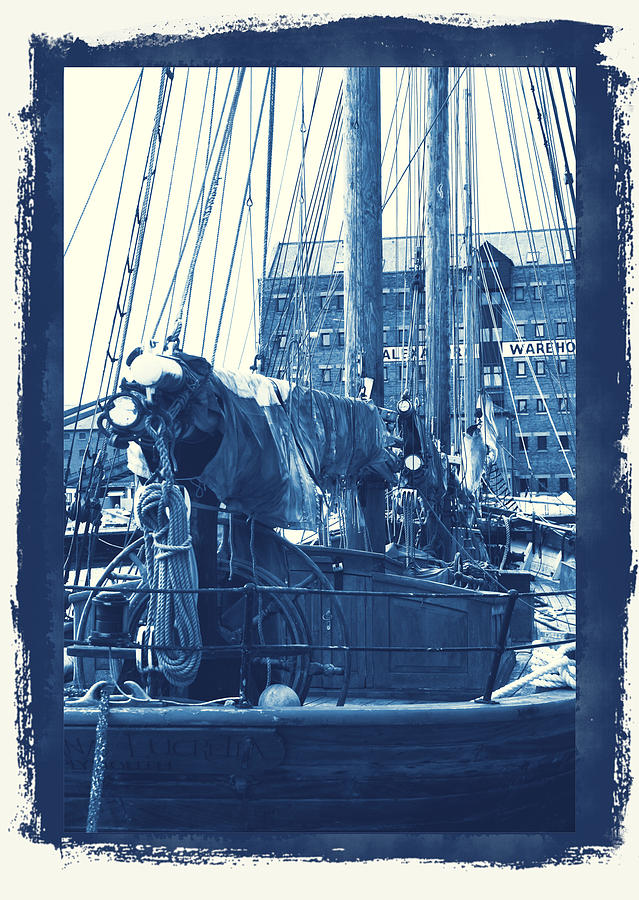 Gloucester Docks 1900 Photograph by Ron Harpham