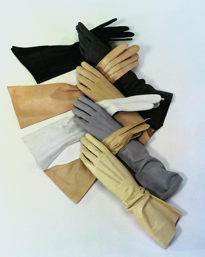 Gloves Photograph by Erwin Blumenfeld