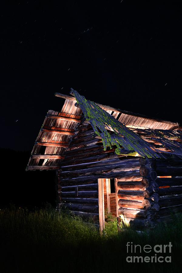 Abandoned Cabin Photograph - Glowing Past by Phil Dionne