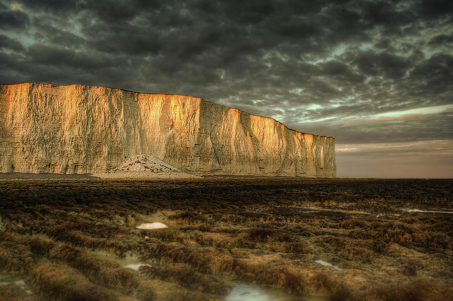Gold Crested Cliffs Photograph by Michael Murphy