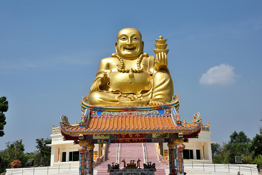 Golden Buddha In Chachoengsao Photograph by Robert Kennett